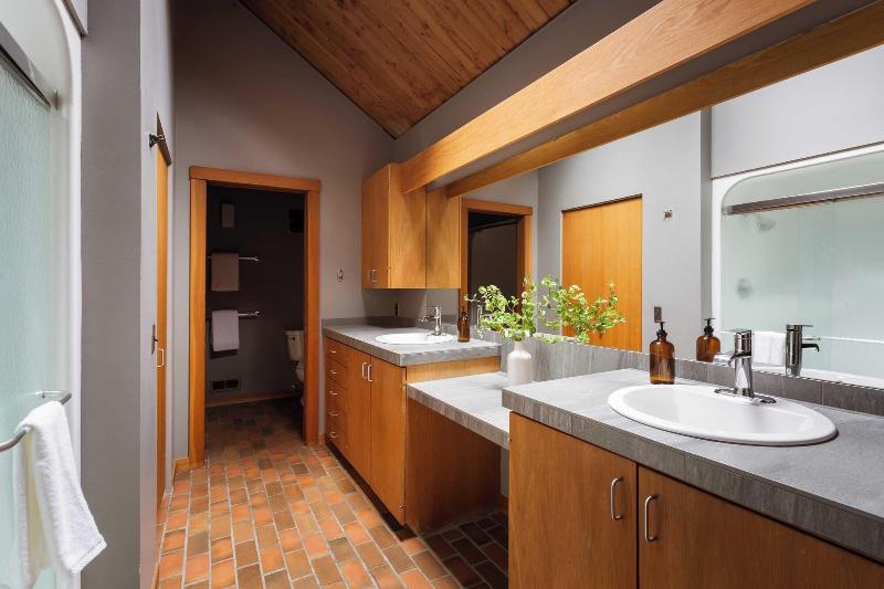 Skylight By Avantstay Elevated Mountain Home W Ho image