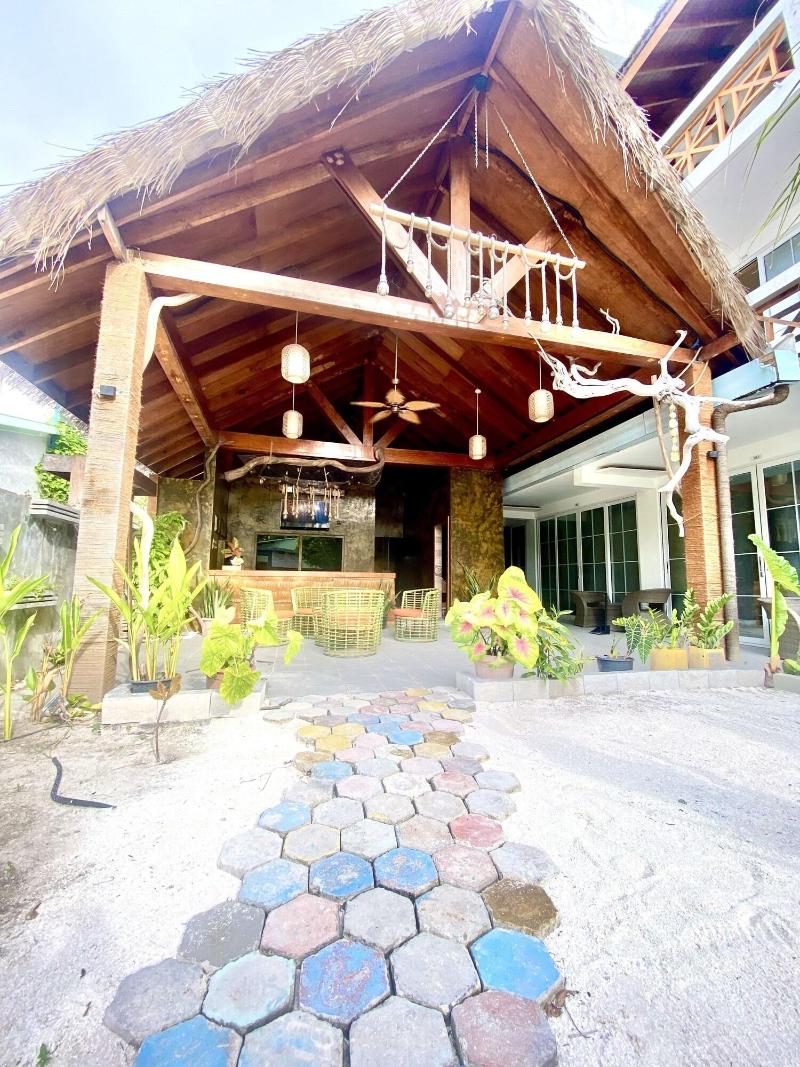 Sands Grand Hotel image