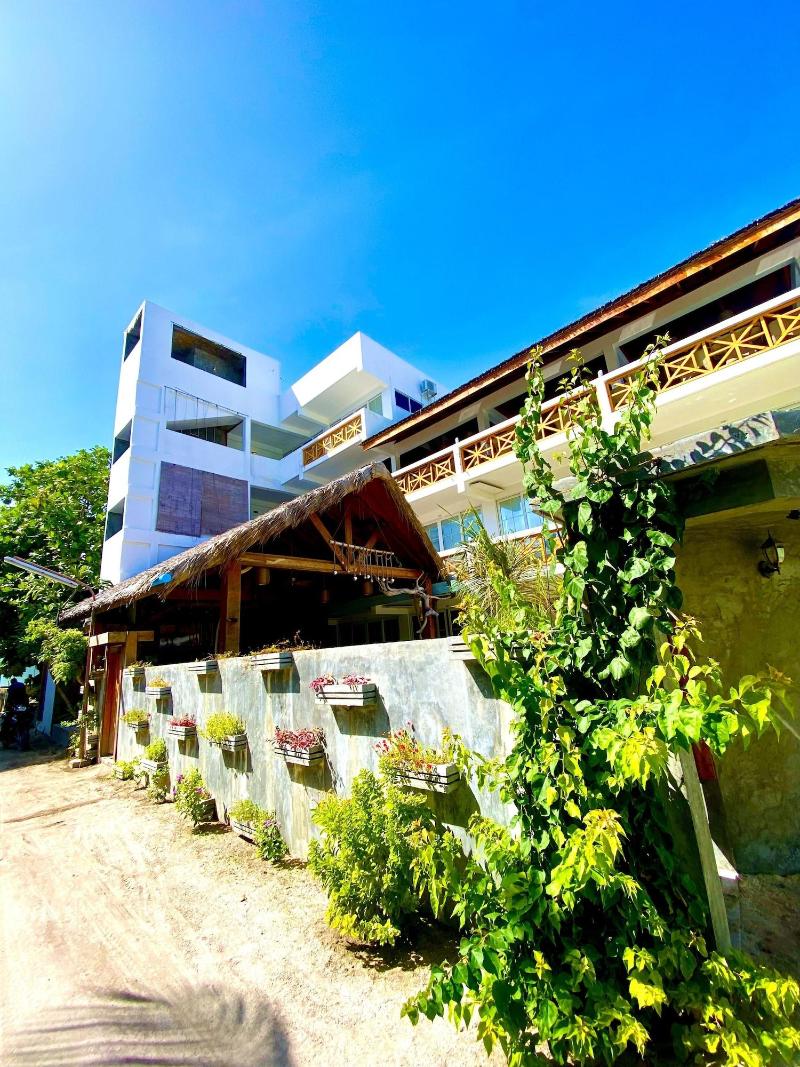 Sands Grand Hotel image