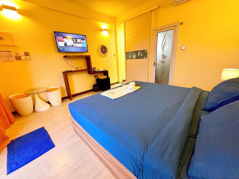 Sands Grand Hotel image