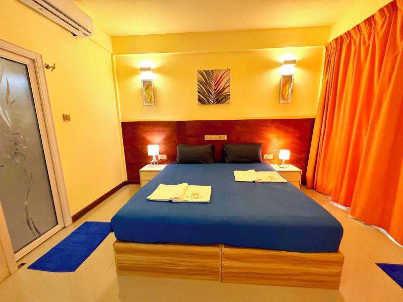 Sands Grand Hotel image