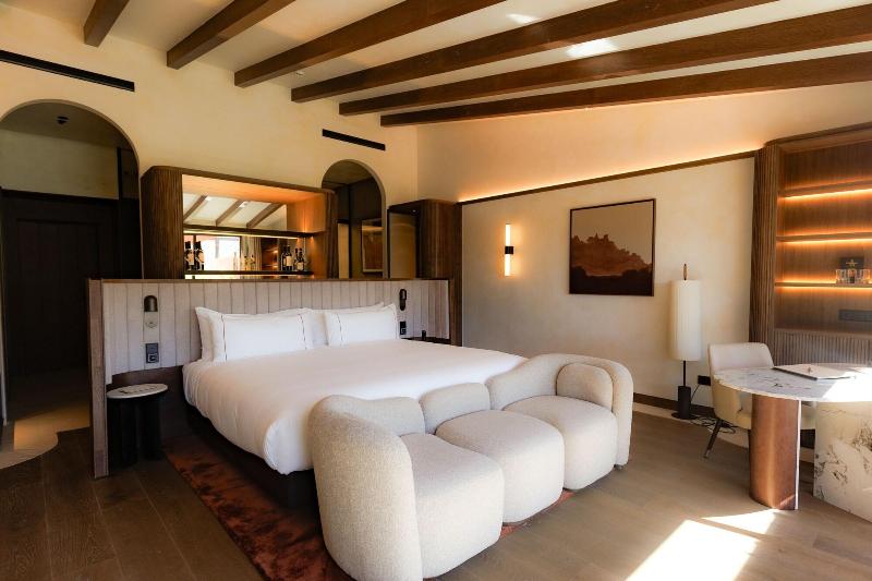 Gran Hotel Mas D En Bruno image