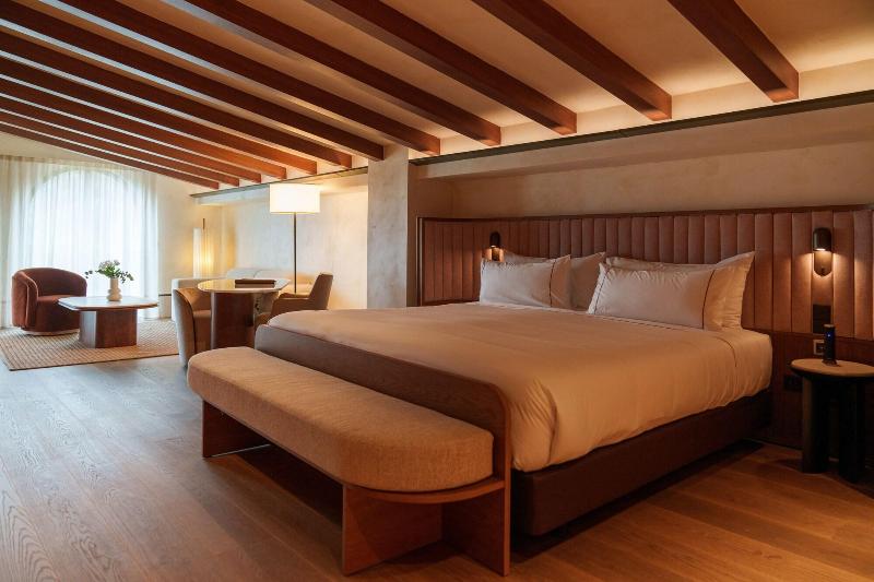 Gran Hotel Mas D En Bruno image