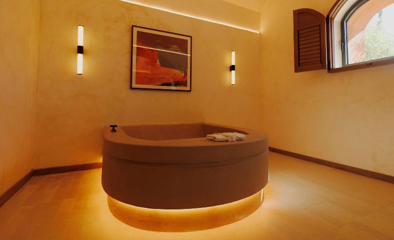Gran Hotel Mas D En Bruno image