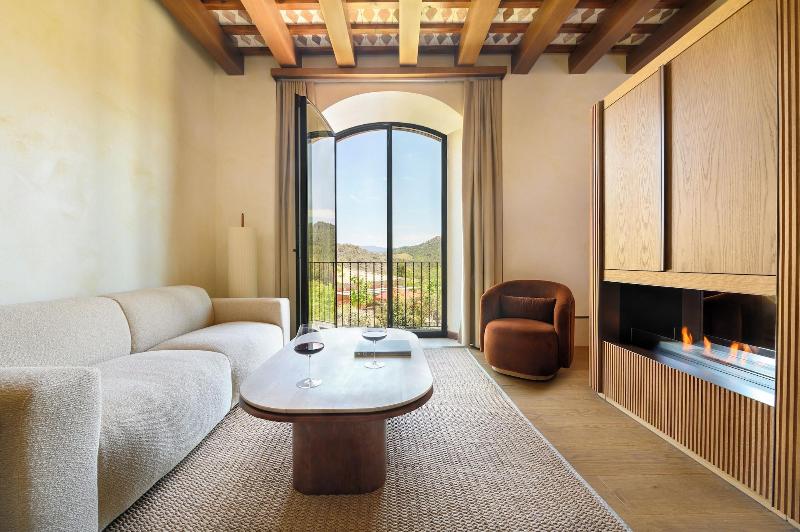 Gran Hotel Mas D En Bruno image