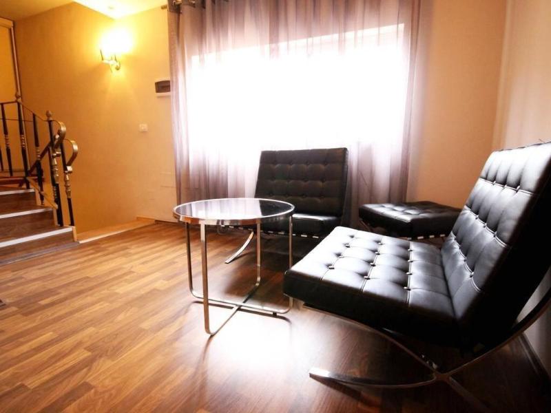 Hotel Bylis image