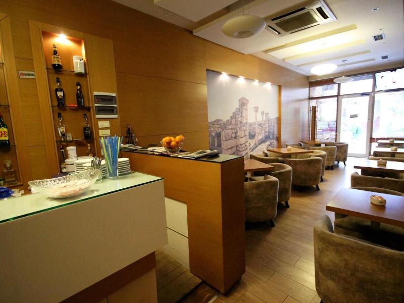 Hotel Bylis image