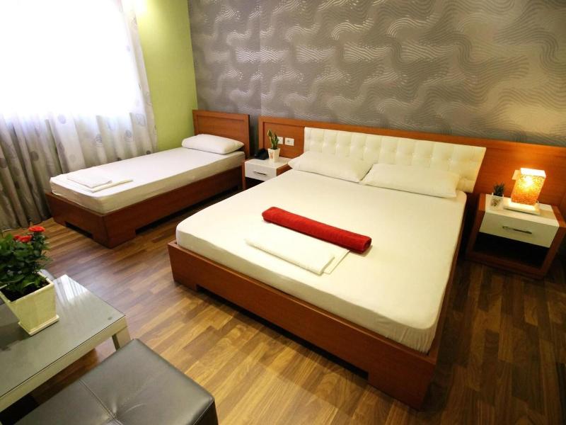 Hotel Bylis image