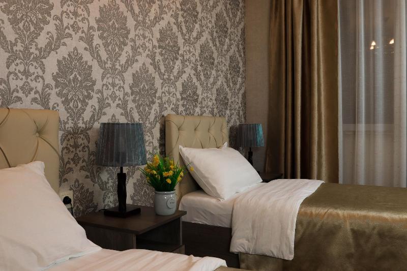 De Mar Hotel image
