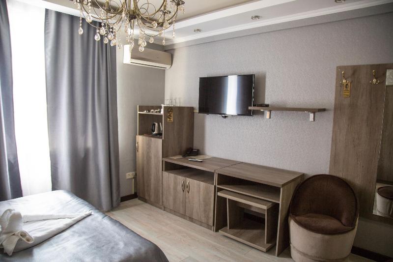 De Mar Hotel image
