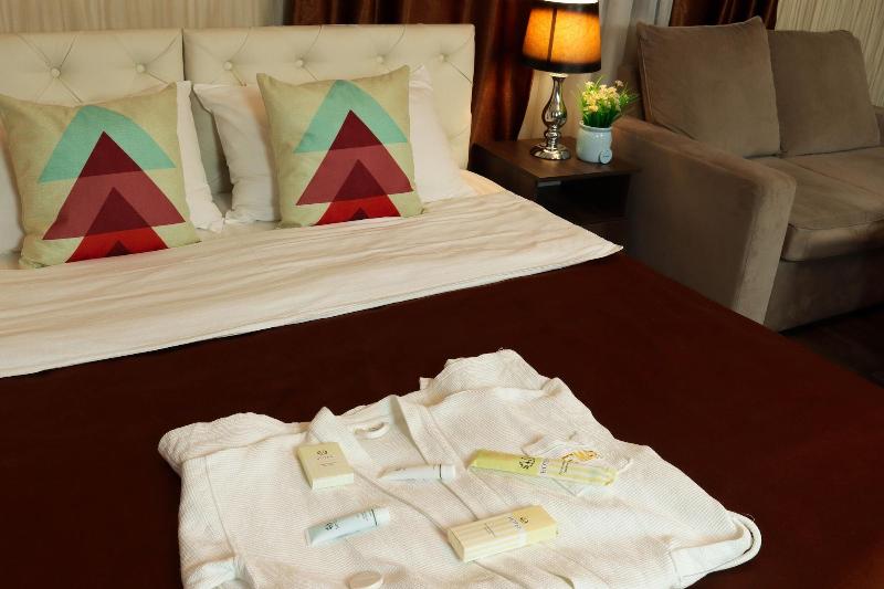De Mar Hotel image