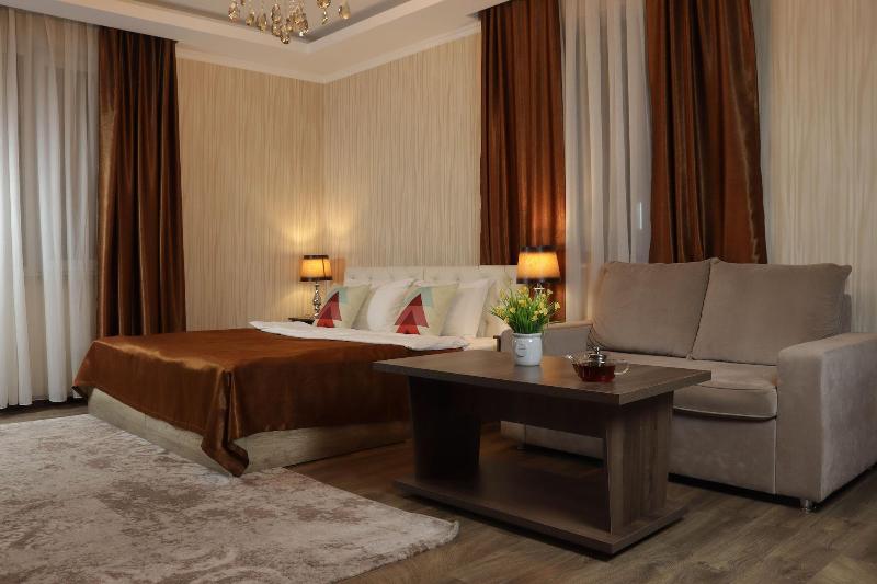 De Mar Hotel image