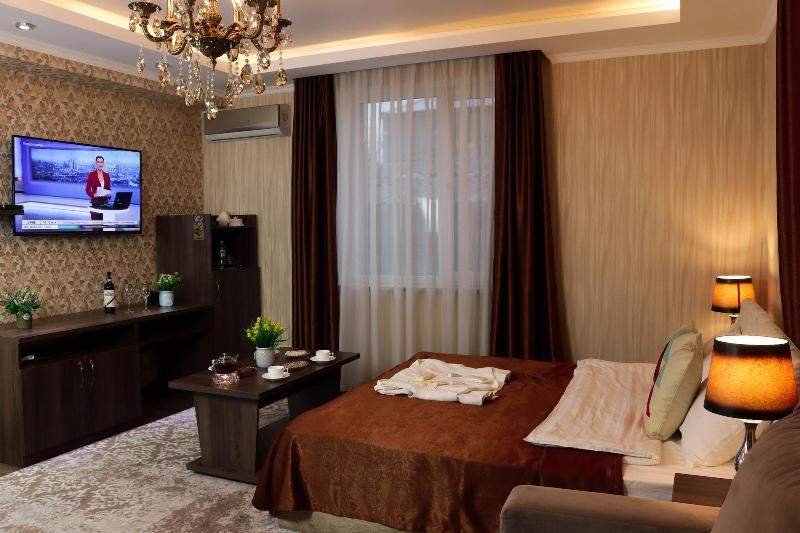 De Mar Hotel image