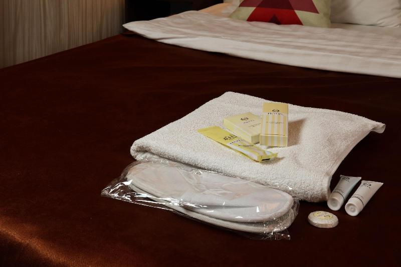 De Mar Hotel image