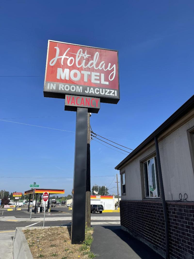 Holiday Motel image