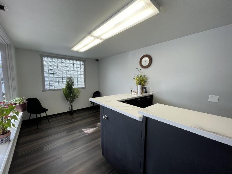 Holiday Motel image