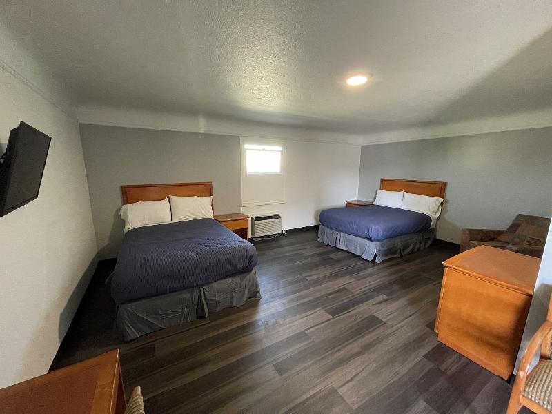 Holiday Motel image