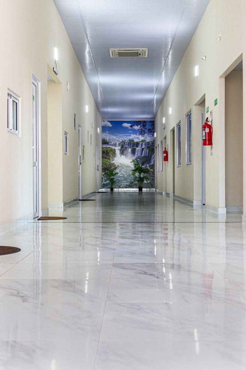 Mensas Grand Hotel image
