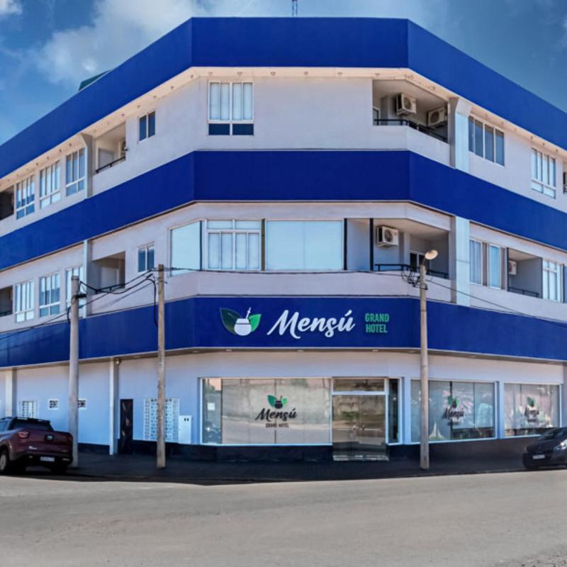 Mensas Grand Hotel image