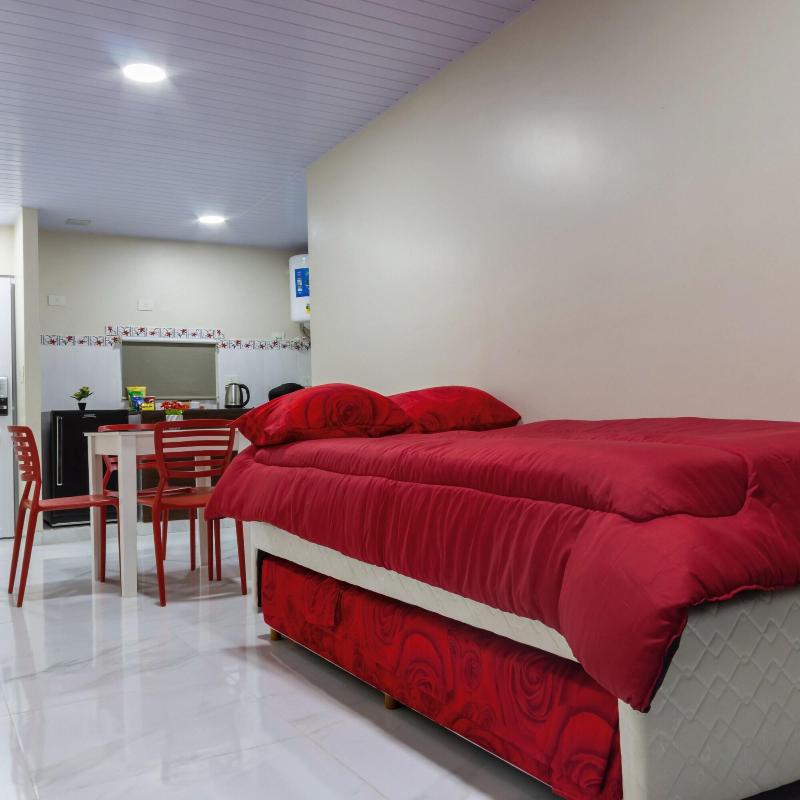 Mensas Grand Hotel image