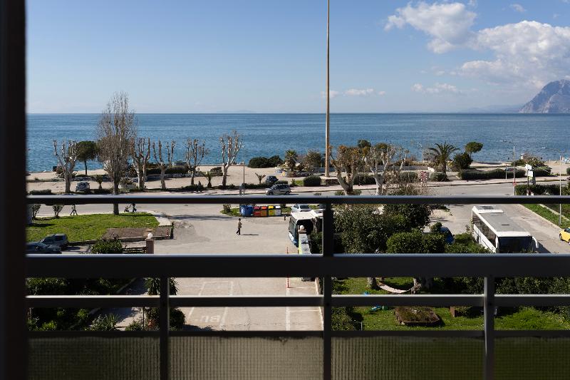 Delfini Patras image