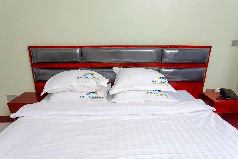 Spotlight Motel image