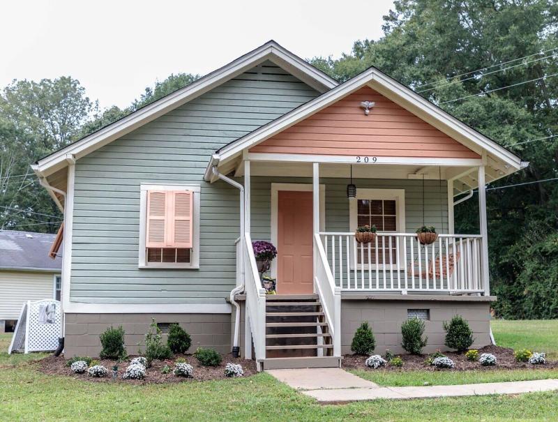 Clemson Memorabilia House, Clemson