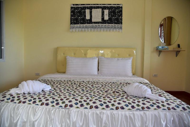 Sermsuk Resort image