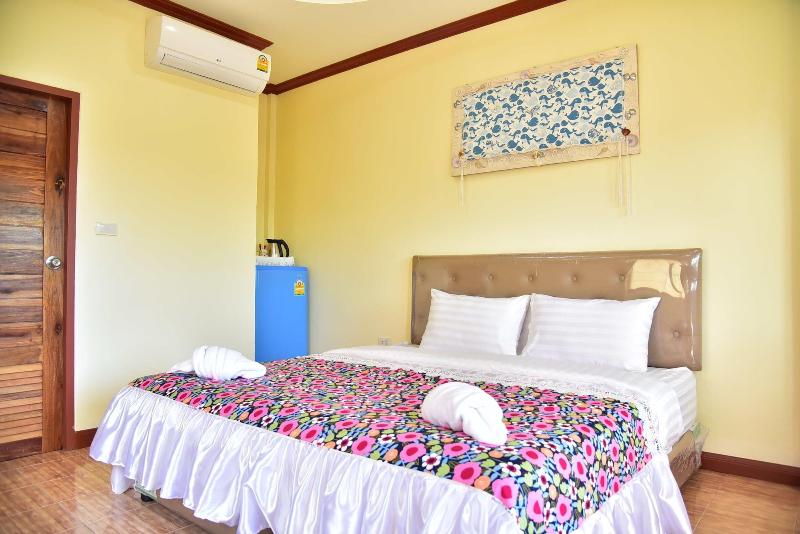 Sermsuk Resort image