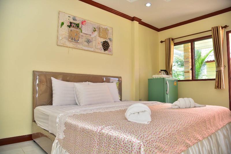 Sermsuk Resort image