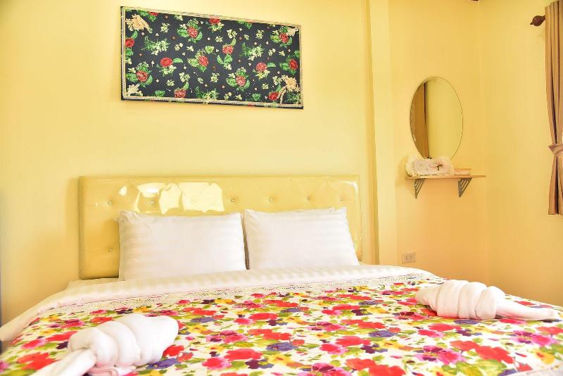 Sermsuk Resort image