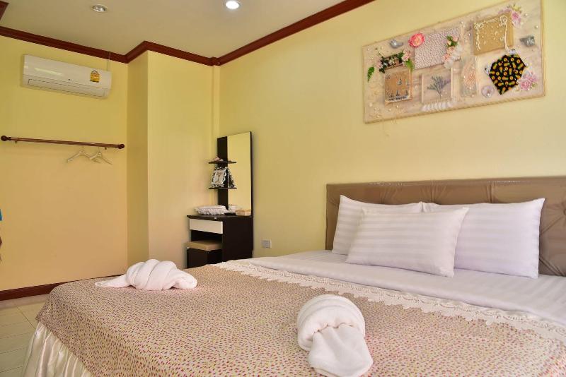 Sermsuk Resort image