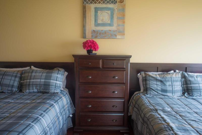 Three Arch Inn image