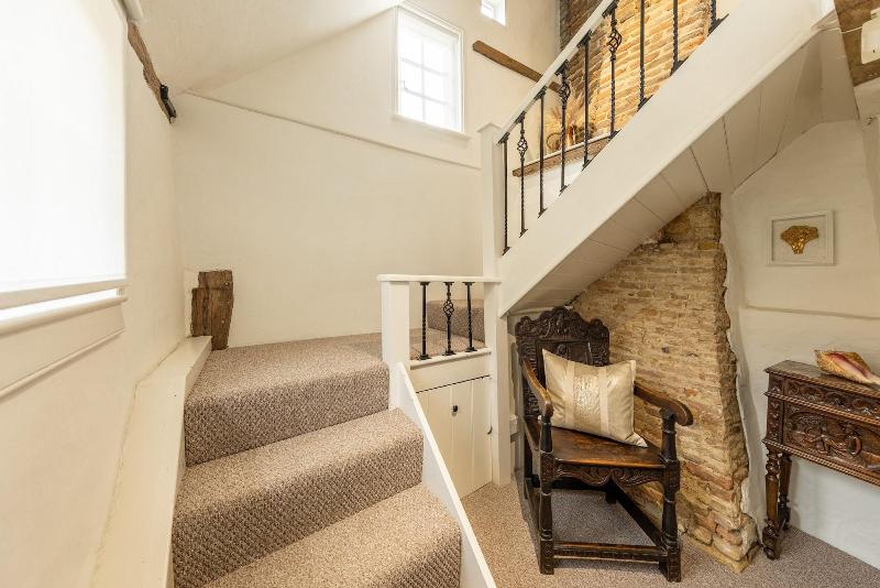 Oak House image