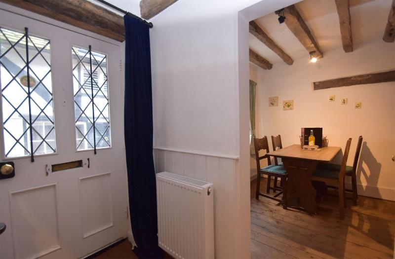 Oak House image