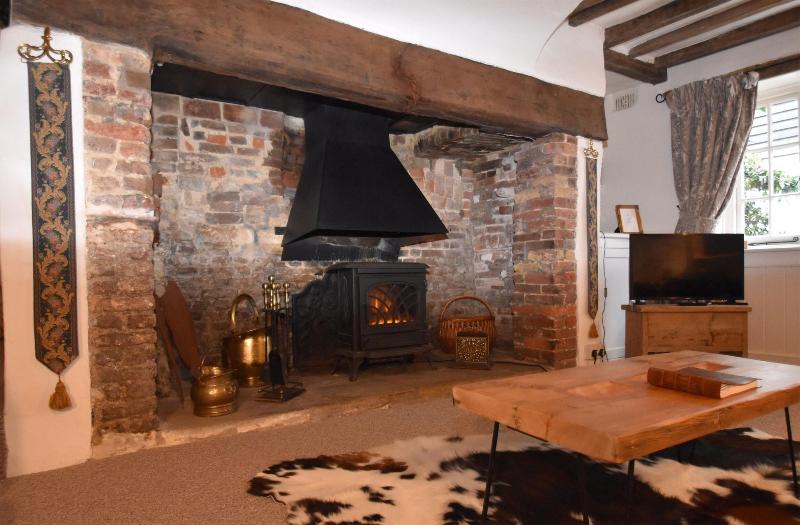 Oak House image