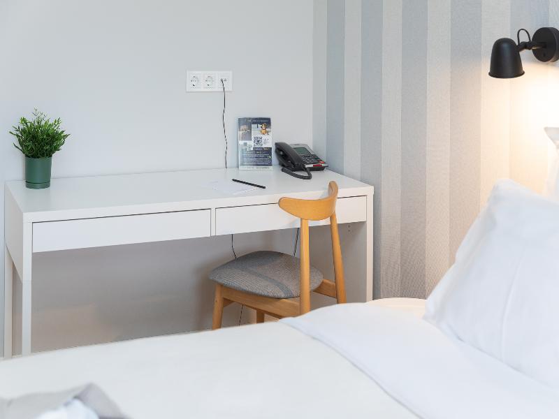 Aparthotel Amella image