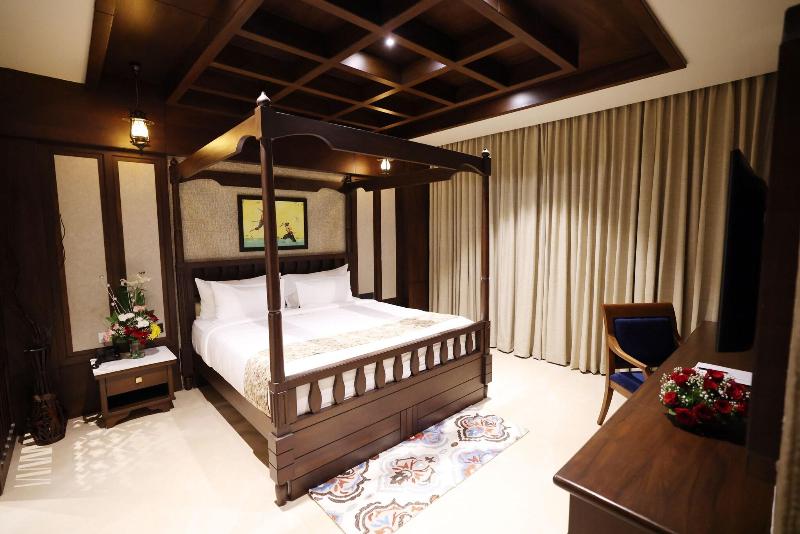 Aj Grand Hotel image