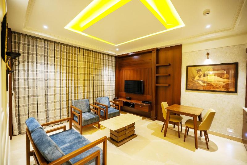 Aj Grand Hotel image