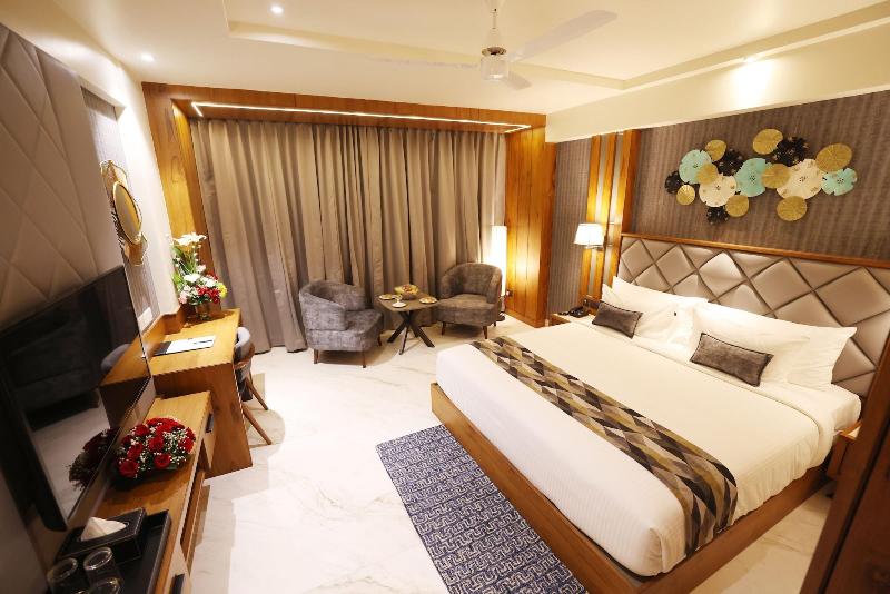 Aj Grand Hotel image