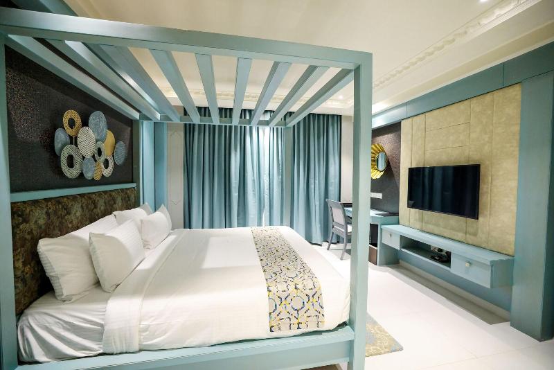 Aj Grand Hotel image
