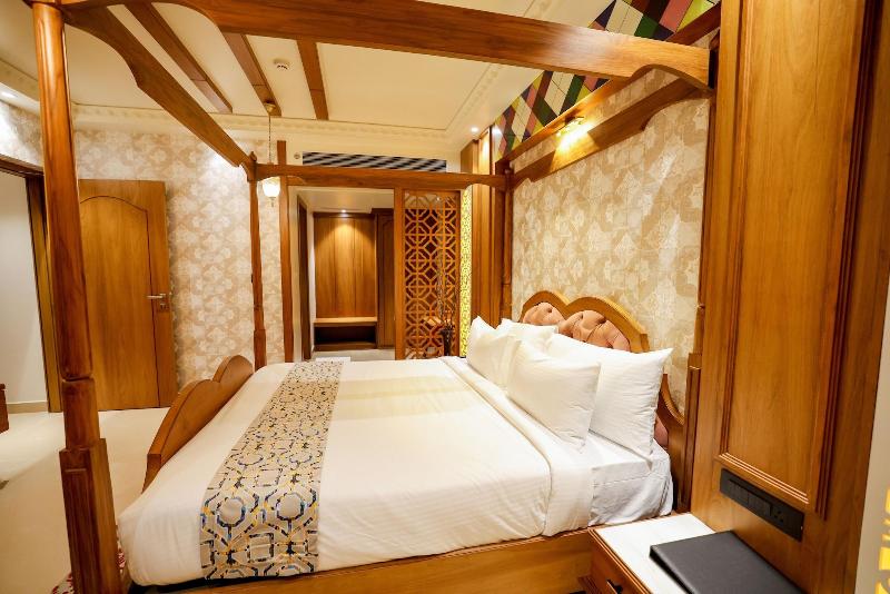 Aj Grand Hotel image