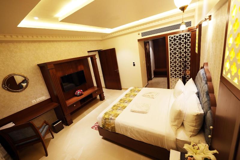 Aj Grand Hotel image