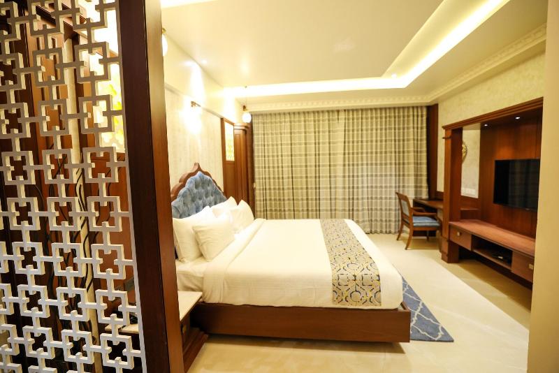 Aj Grand Hotel image