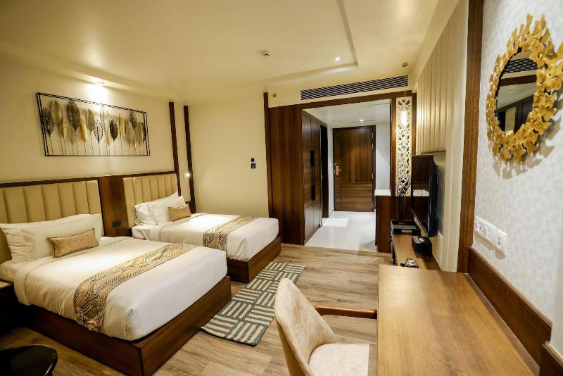 Aj Grand Hotel image