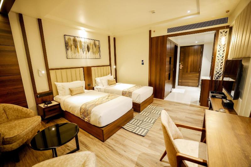 Aj Grand Hotel image
