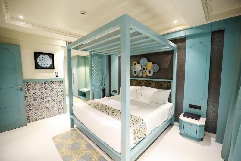 Aj Grand Hotel image