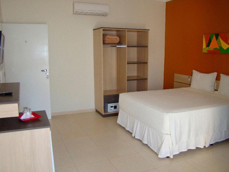 Hotel Rosa Da Ilha Pertinho Do Mar image