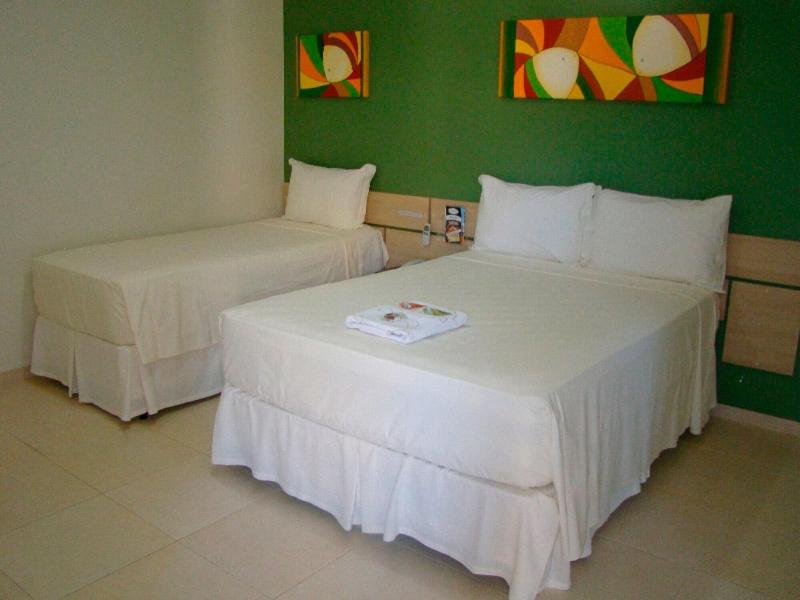 Hotel Rosa Da Ilha Pertinho Do Mar image