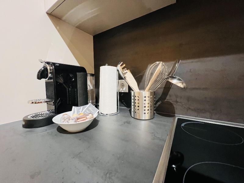 Apstay Apartments image